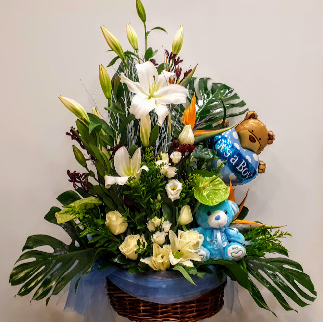 it’s a boy basket flowers καλάθι για νεογέννητο αγοράκι